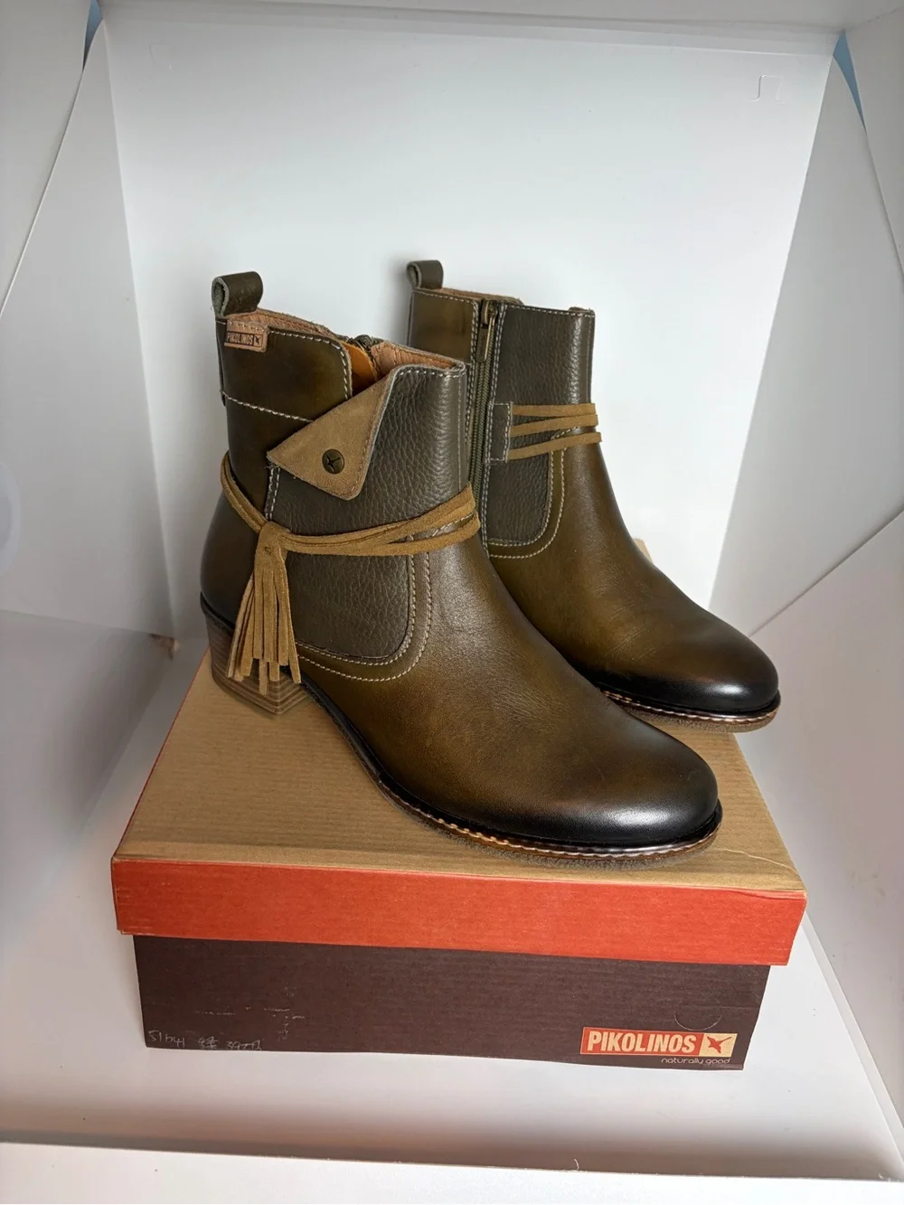 PIKOLINOS Zaragoza Leather Ankle Boots with Tassel Wrap in Moss Brown; Size 39